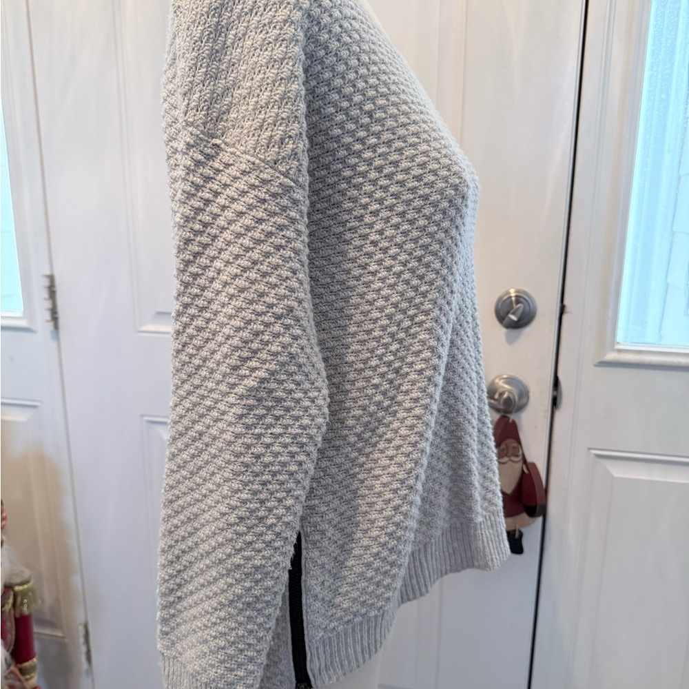 Women's Gray Madewell Sweater - Picture 2 of 5